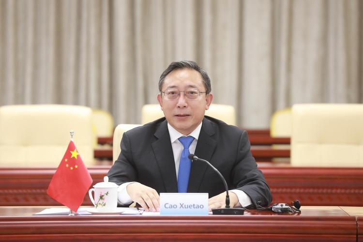 准备和应对金融中介基金启动仪式